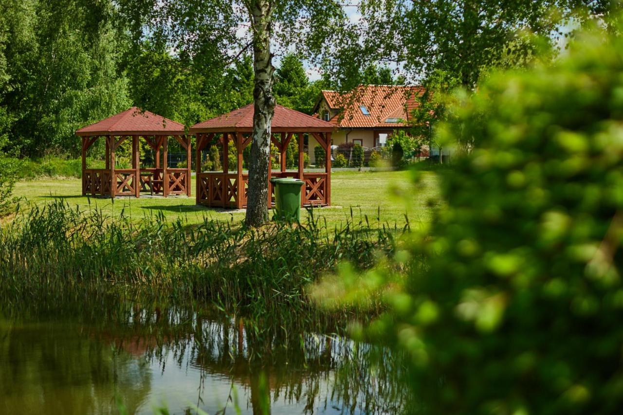 Hotel Mazury Giżycko Exteriör bild