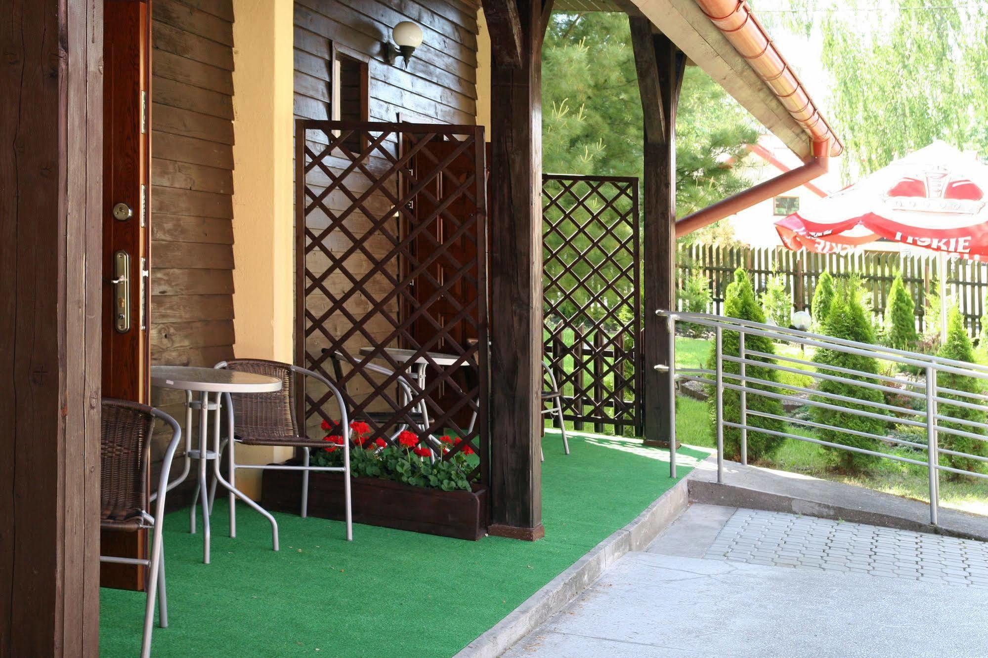 Hotel Mazury Giżycko Exteriör bild